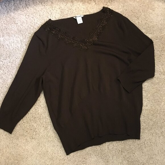 Nygard Collection Rayon High Banded Waist Bead + Lace Collared Top - Picture 10 of 16